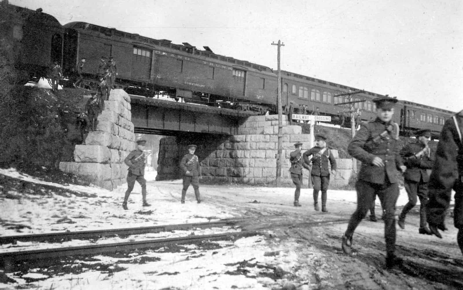 2.-Soldier-Formation-29th-Battery-CFA-Trenton-ON-Feb-1916
